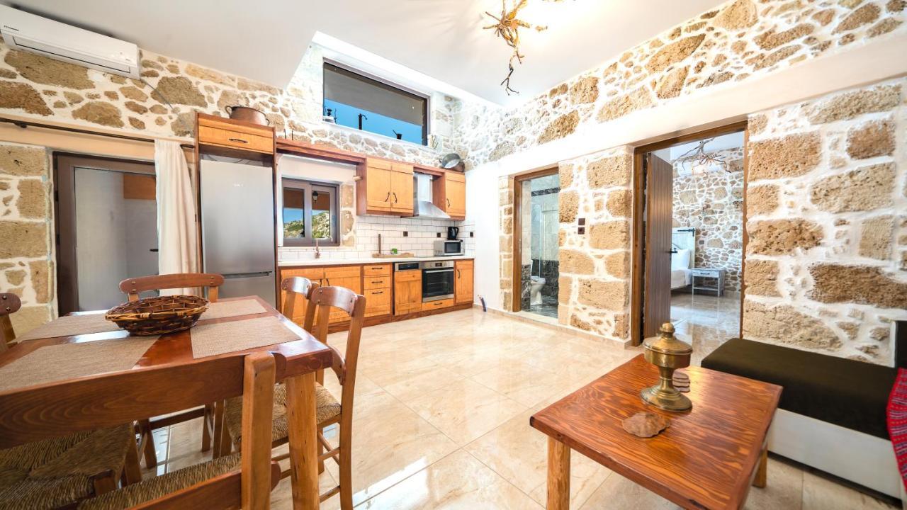 Nemesis Villa Plátanos Buitenkant foto